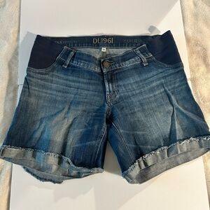 Maternity Jean shorts size 29